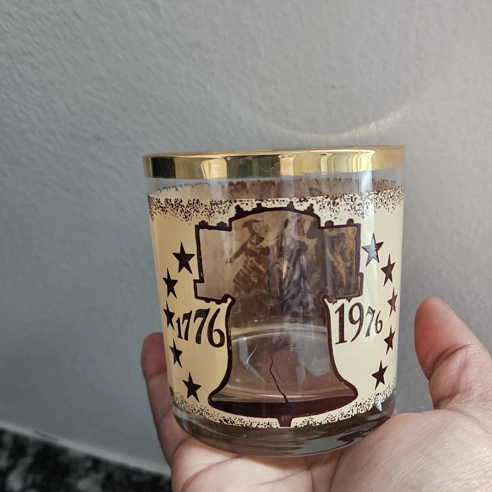 1776-1976 United States‎ Bicentennial Declaration of Independence whiskey glass
